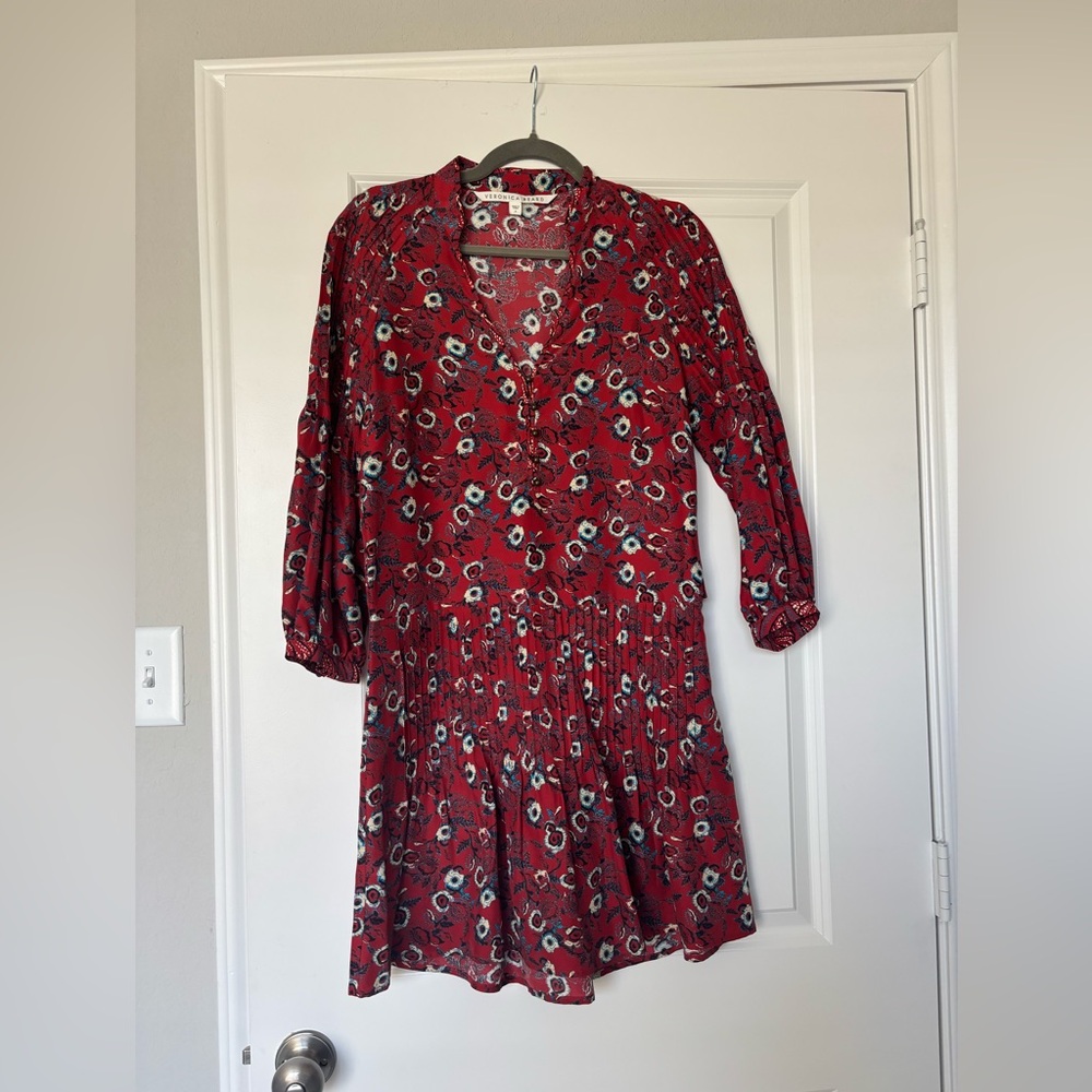 Veronica Beard Palmetto Pintuck Boho Dress in‎ red multicolor floral print